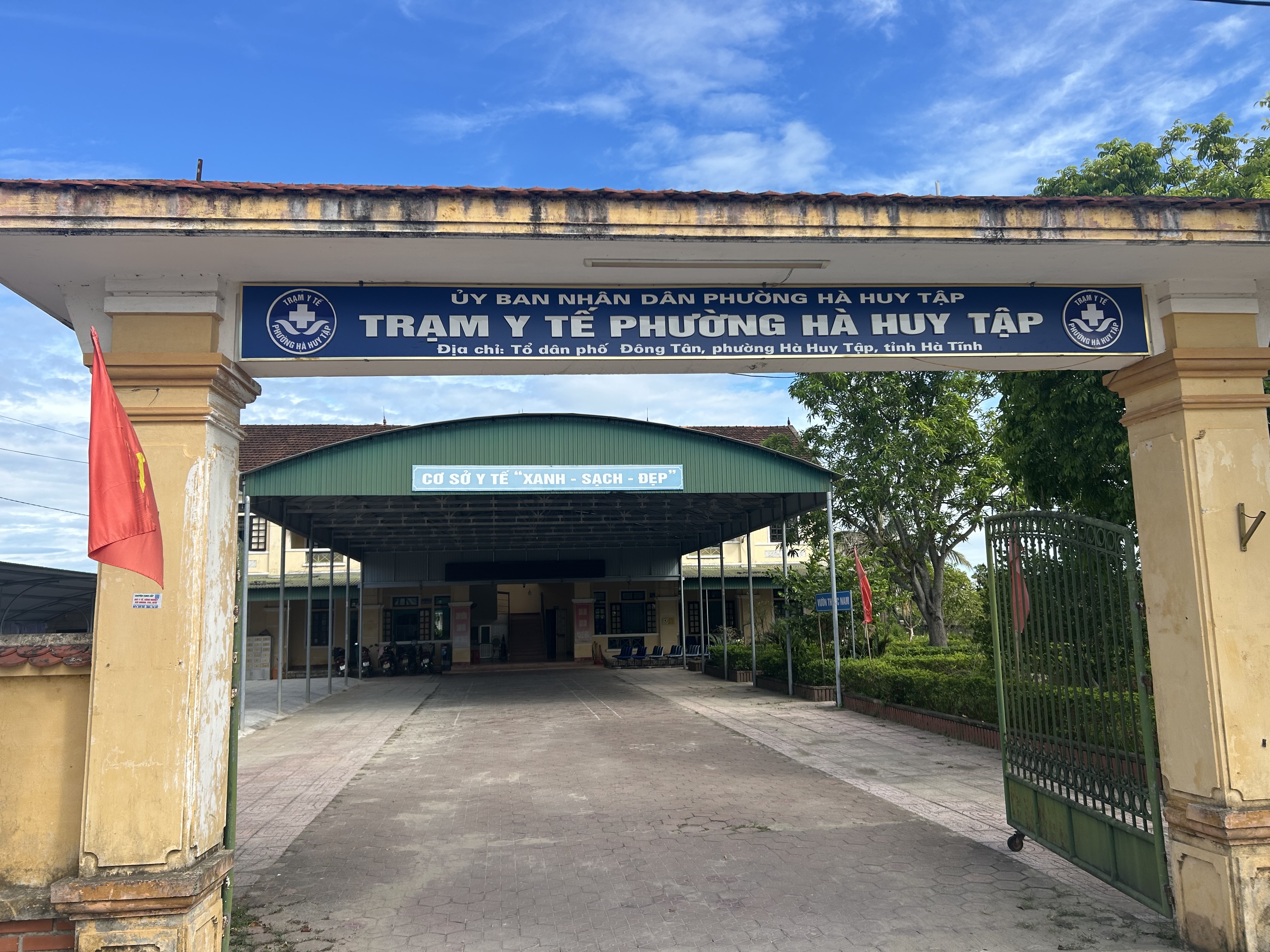 Trạm y tế phường Hà Huy Tập